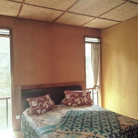 Villa Bukit Danau Cipanas  Zewnętrze zdjęcie