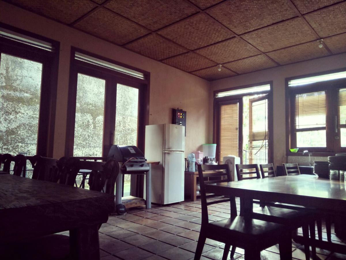 Villa Bukit Danau Cipanas  Zewnętrze zdjęcie
