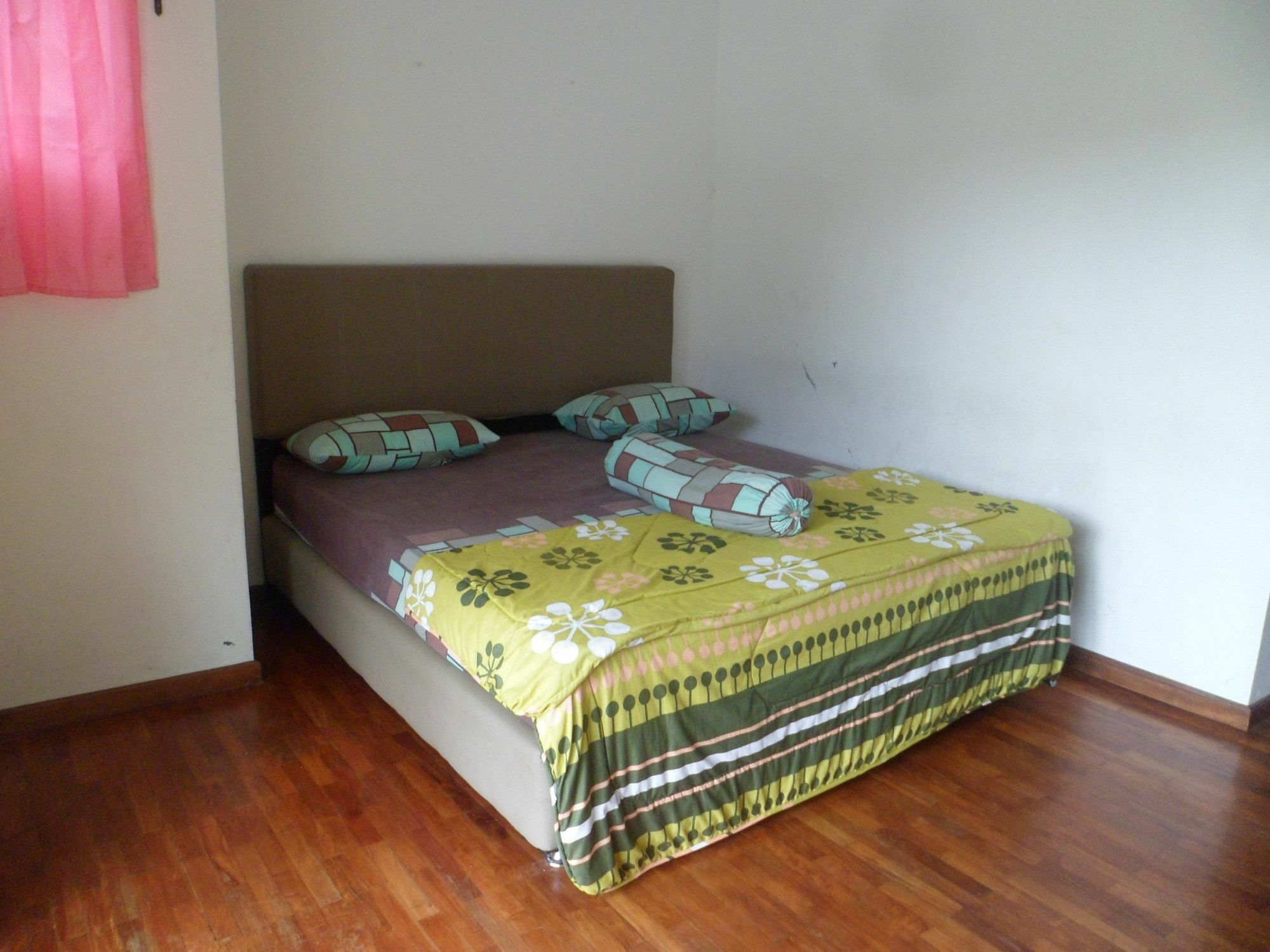 Villa Bukit Danau Cipanas  Zewnętrze zdjęcie